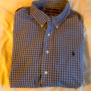 Ralph Lauren men’s button down shirt size large in excellent condition